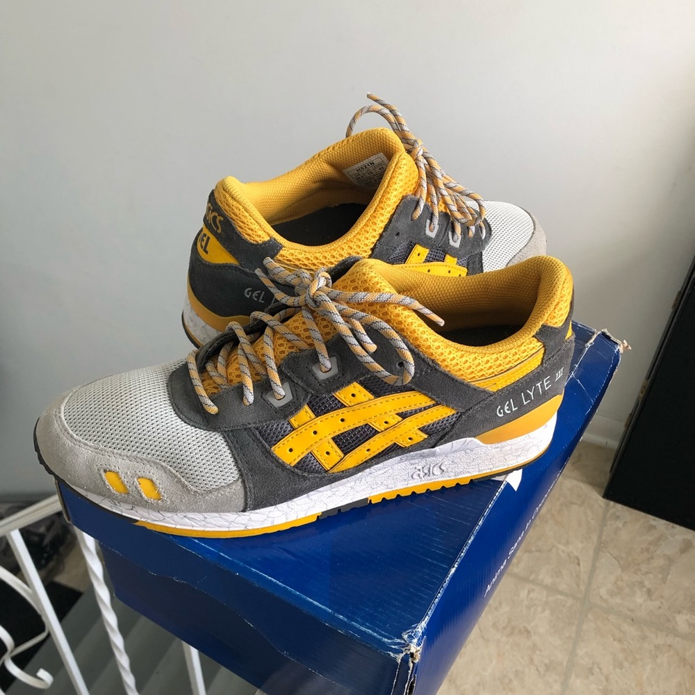 Men’s sneakers